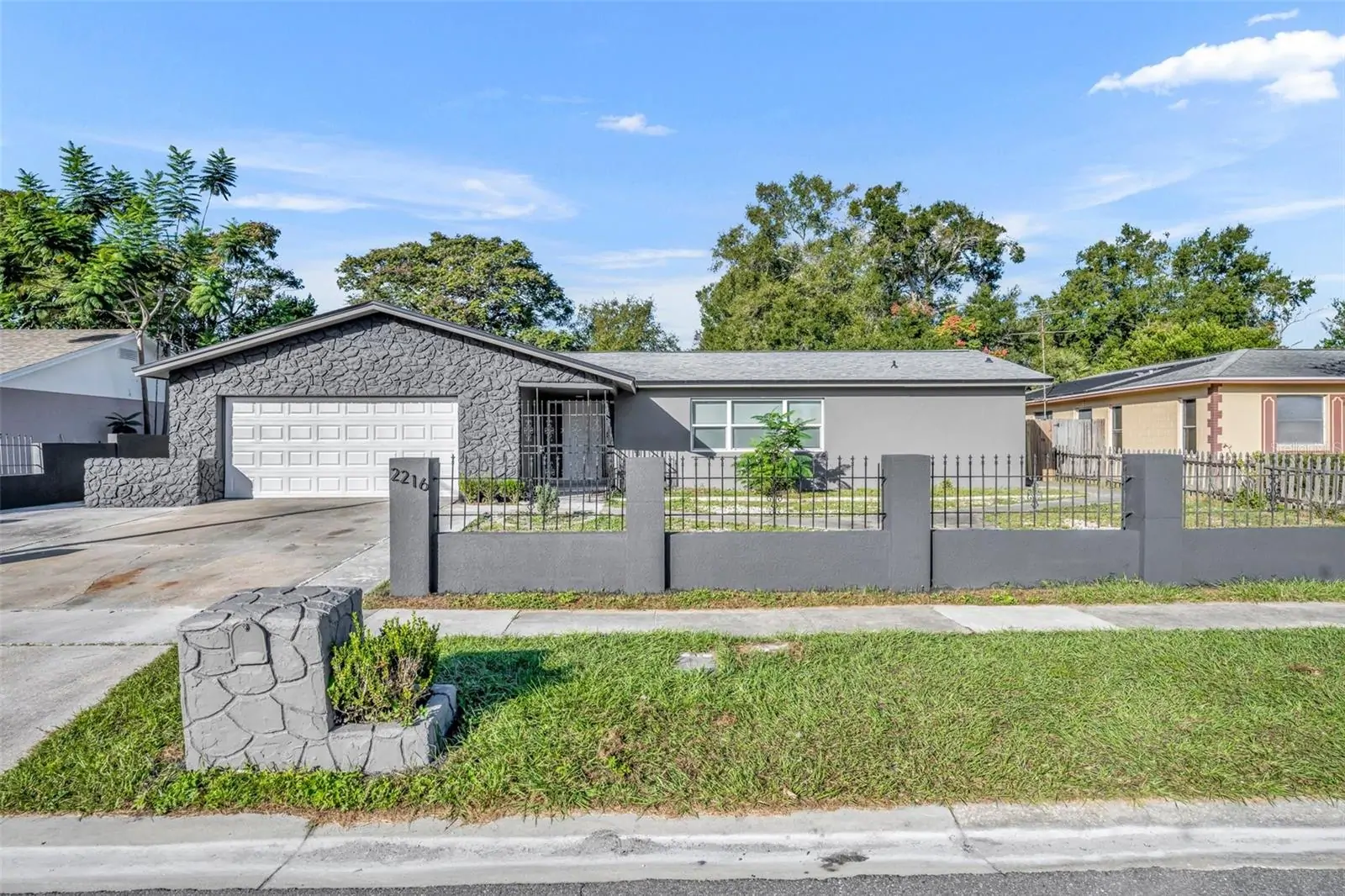 2216 CHERBOURG CT, ORLANDO, FL