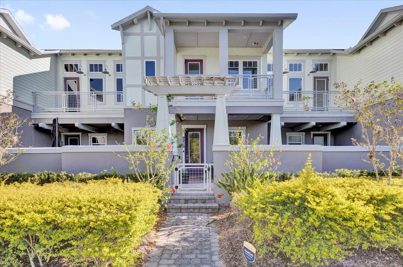 9219 LAUREATE BLVD, ORLANDO, FL