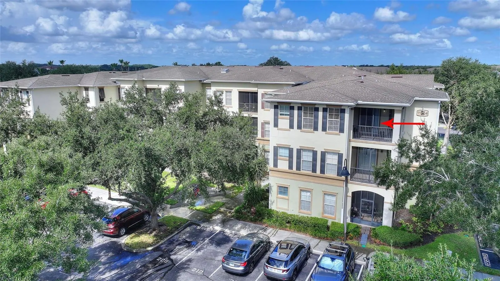 11564 MIZZON DR #923, WINDERMERE, FL