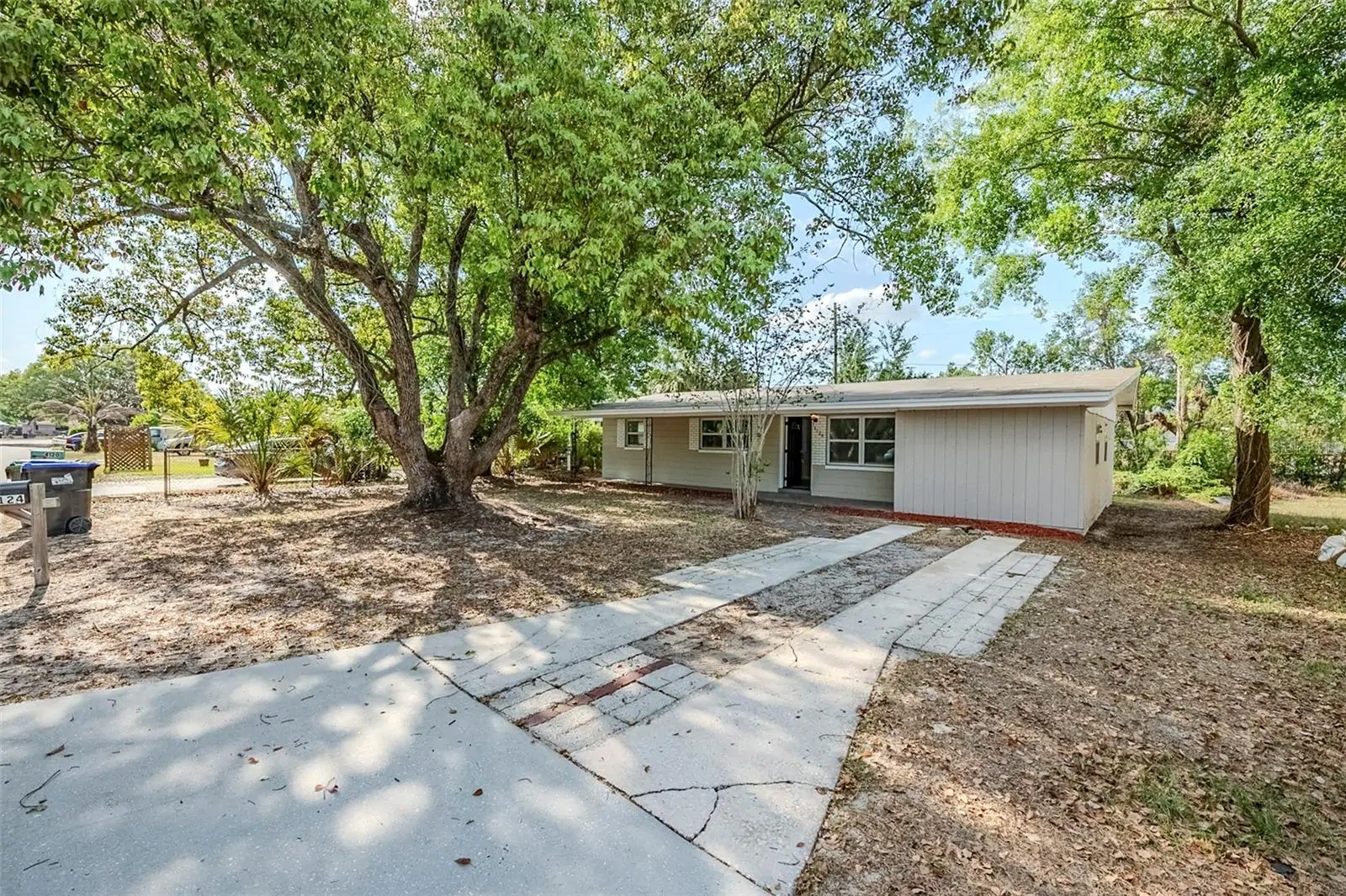 4124 CAYWOOD CIR, ORLANDO, FL