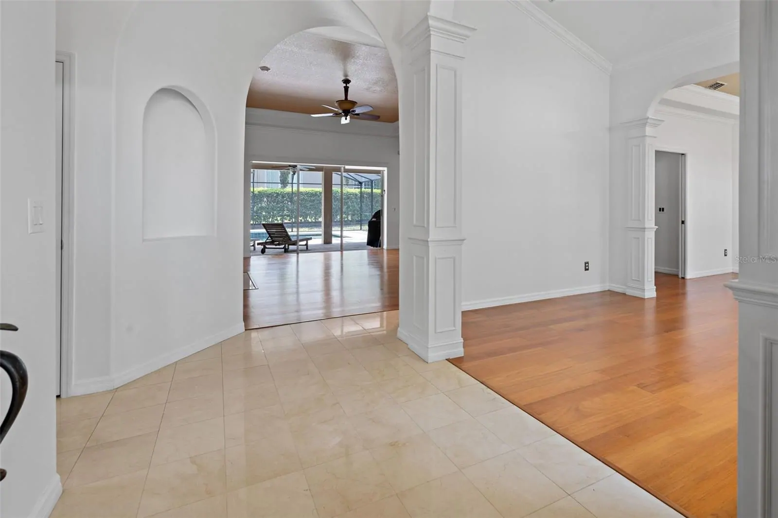 7698 MOUNT CARMEL DR, ORLANDO, FL property photo 6 of 47