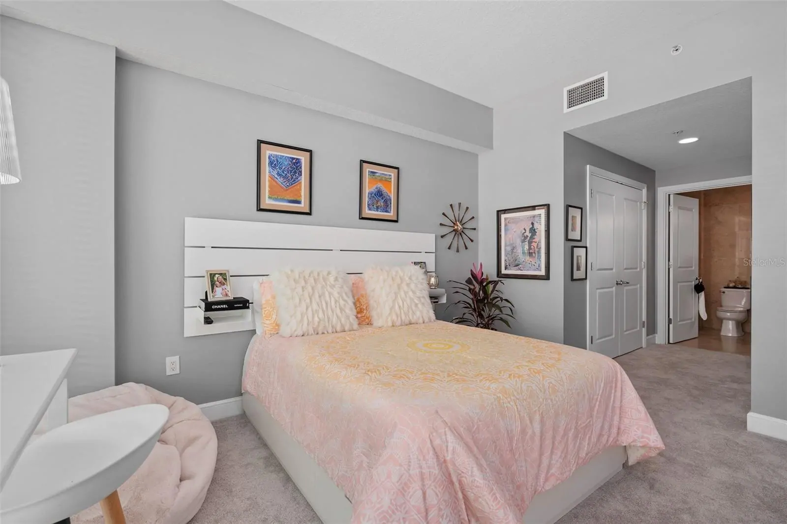101 S EOLA DR #1209, ORLANDO, FL property photo 12 of 80