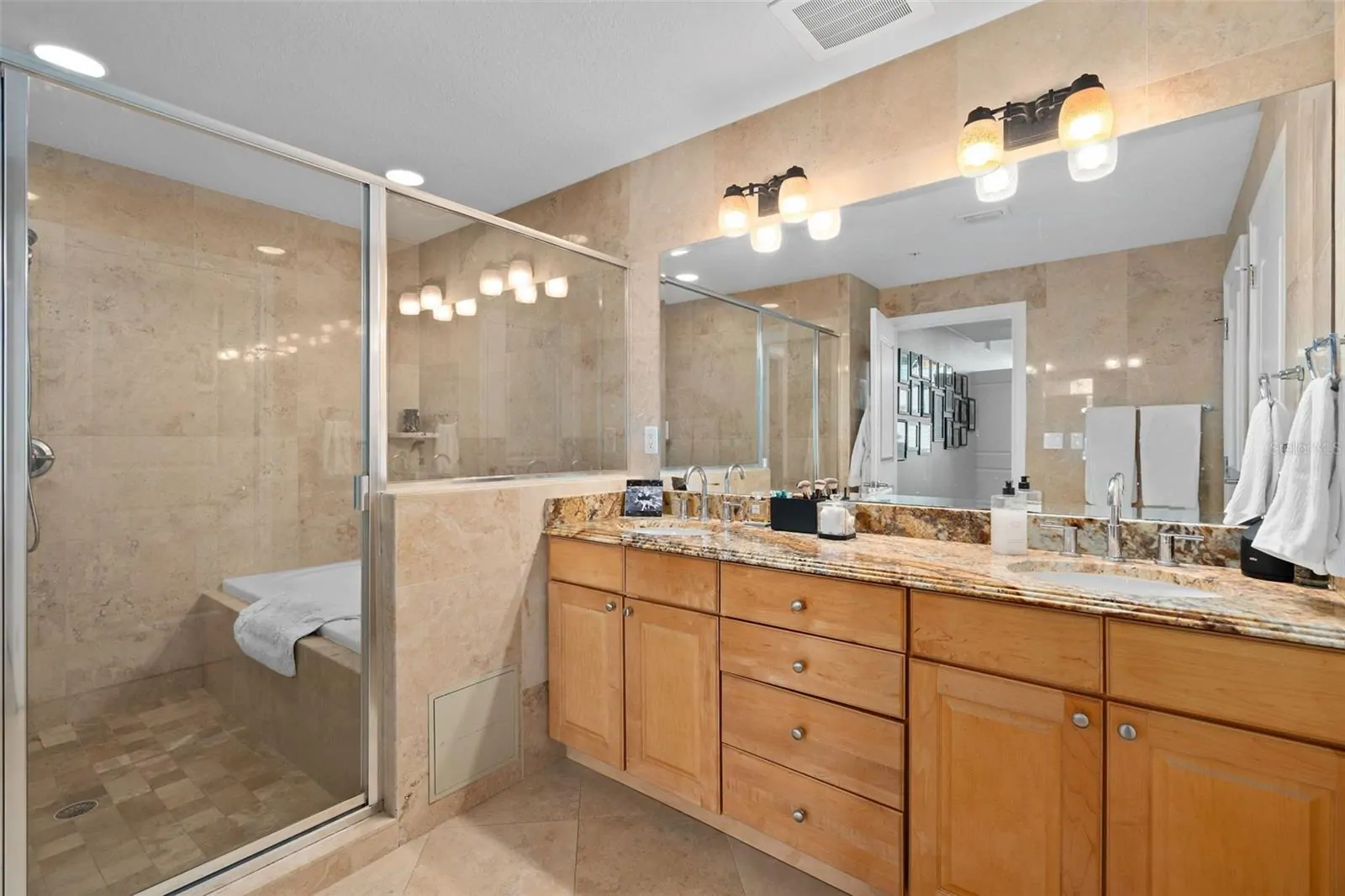 101 S EOLA DR #1209, ORLANDO, FL property photo 19 of 80