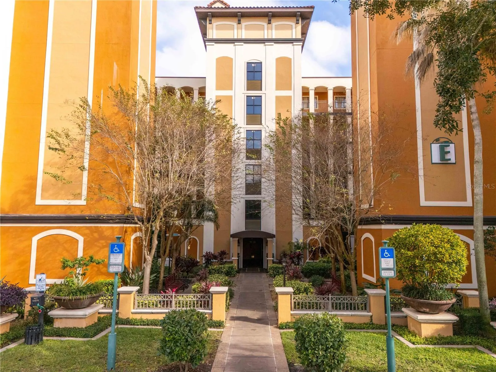 12527 FLORIDAYS RESORT DR #611-E, ORLANDO, FL