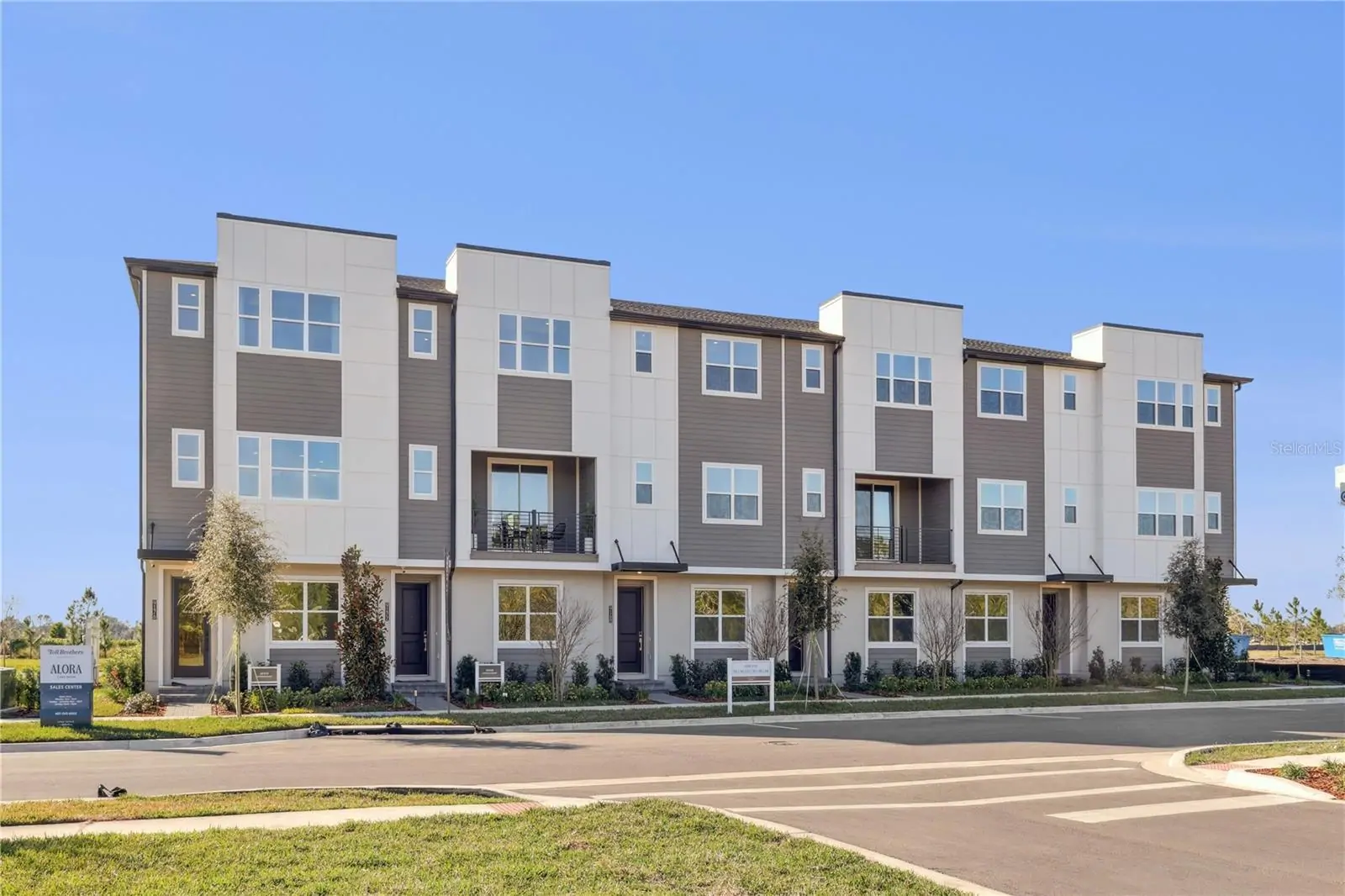 9160 SINATRA LN, ORLANDO, FL