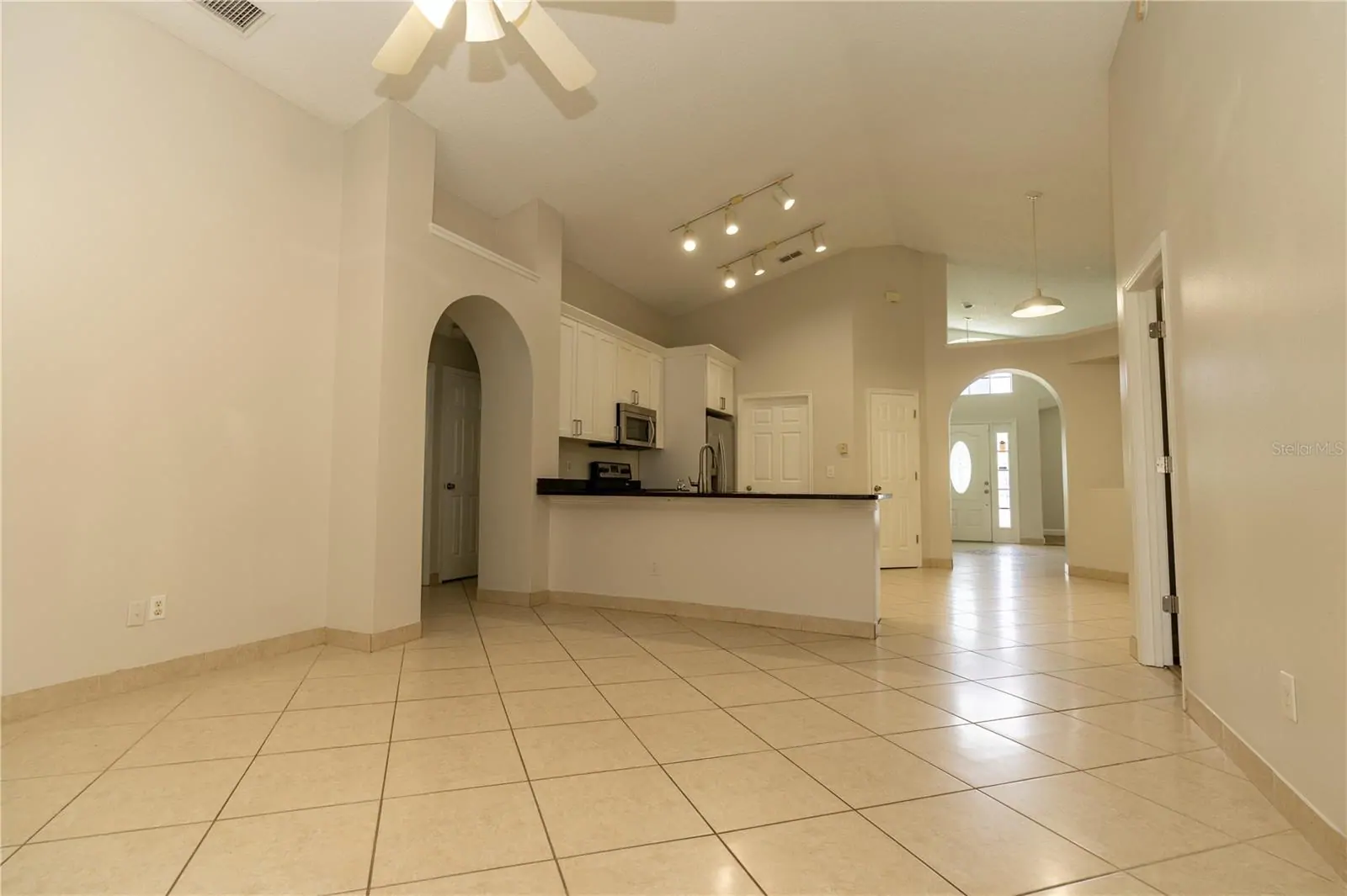 11547 GRAZELEY CT, ORLANDO, FL property photo 6 of 27