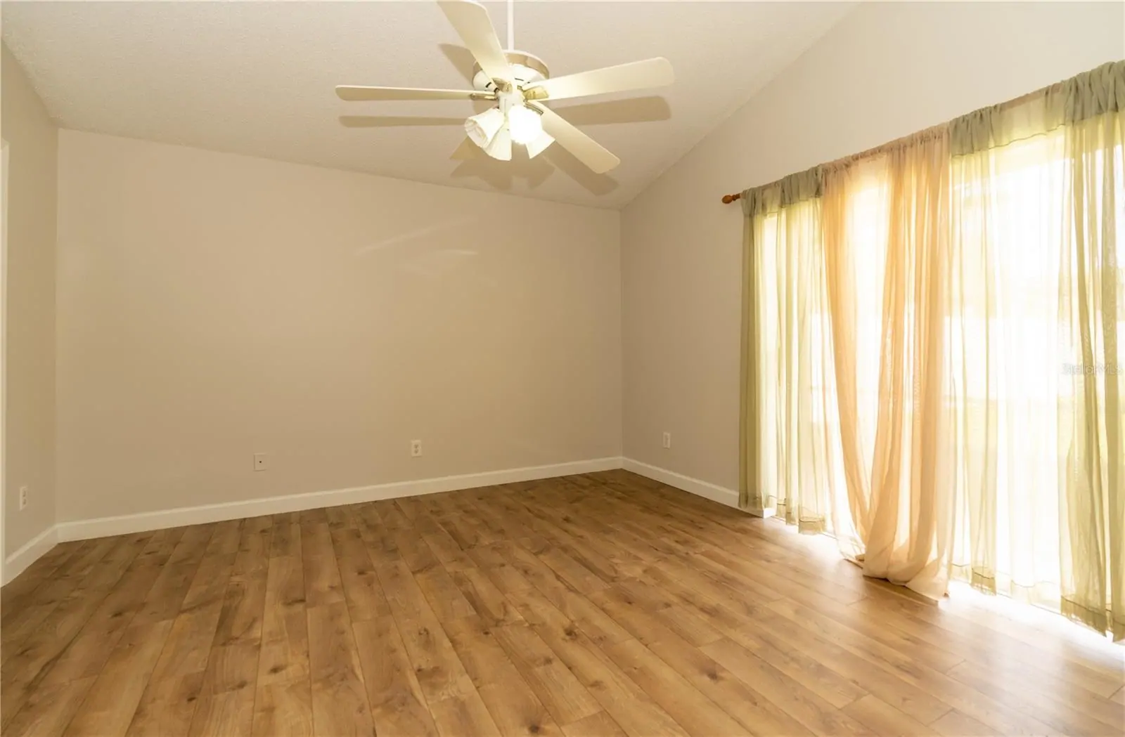 11547 GRAZELEY CT, ORLANDO, FL property photo 10 of 27