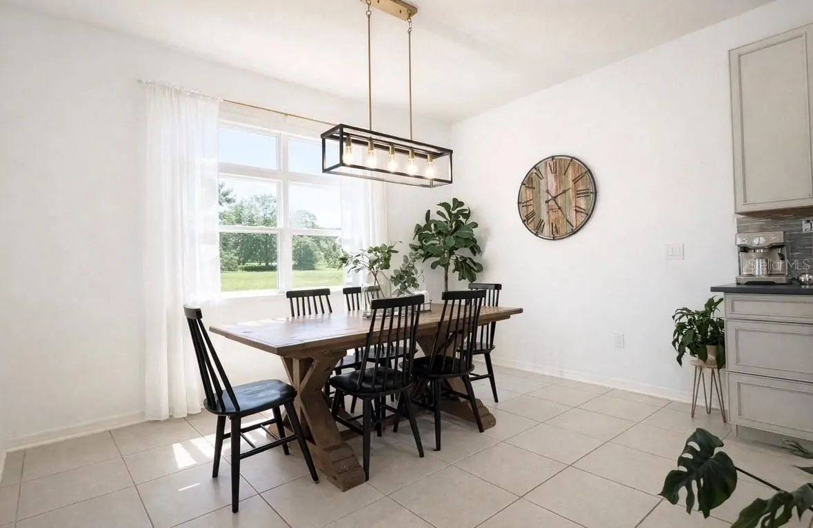 8205 BAYLISS CT, ORLANDO, FL property photo 11 of 31