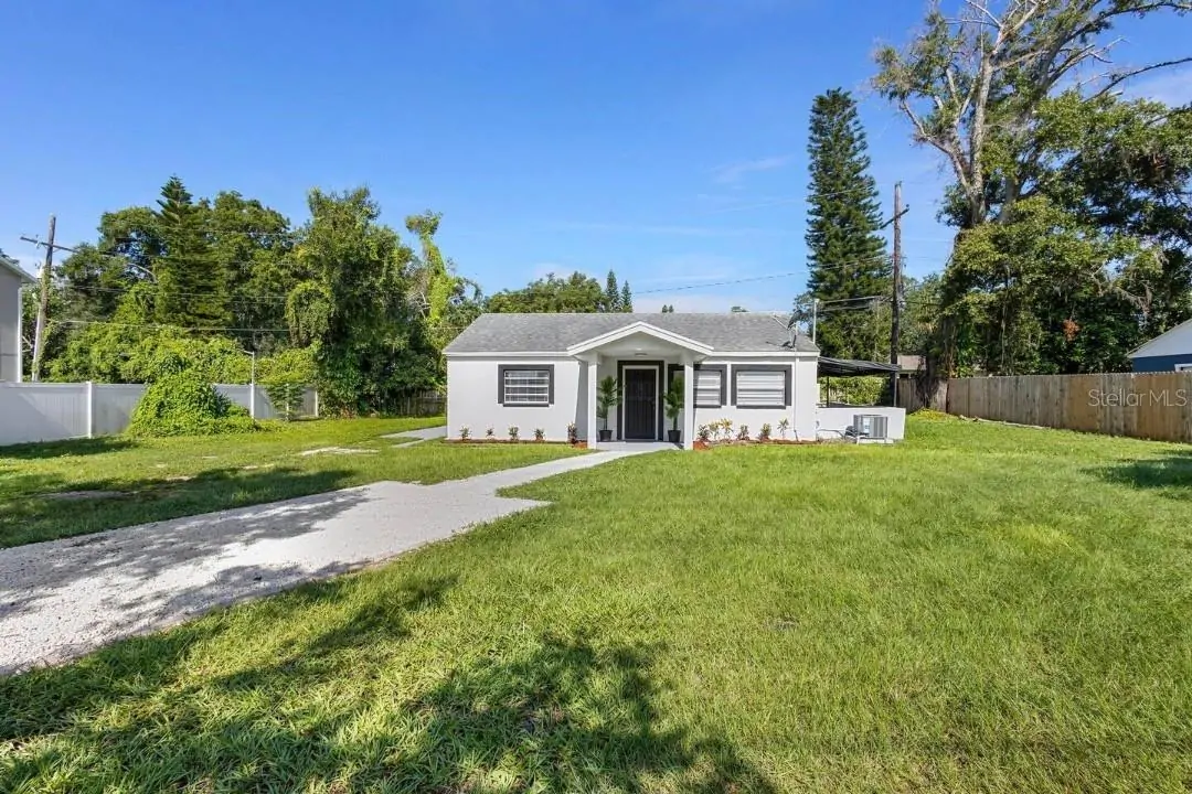 2600 S CRYSTAL LAKE DR, ORLANDO, FL
