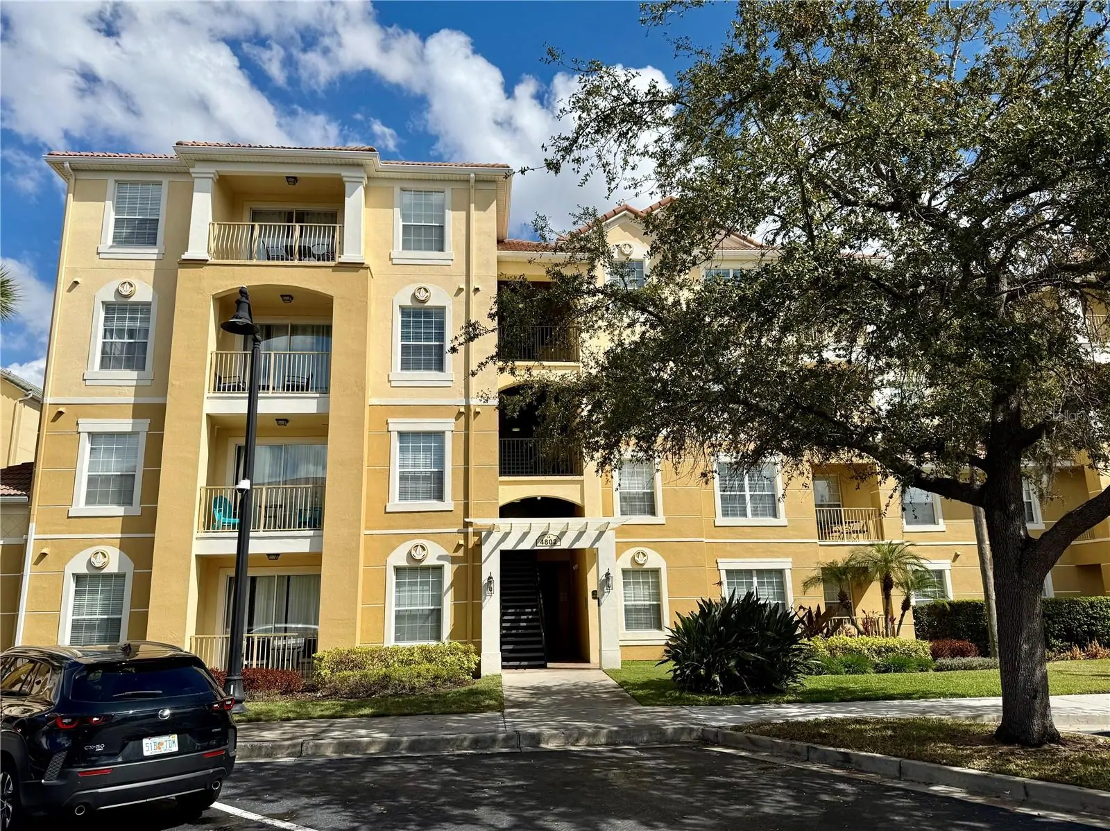 4802 CAYVIEW AVE #204, ORLANDO, FL