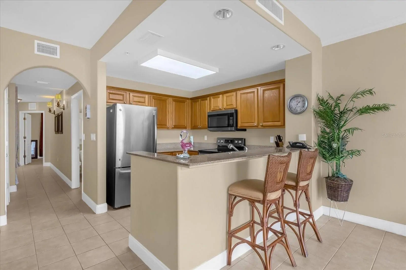 13427 BLUE HERON BEACH DR #402, ORLANDO, FL property photo 12 of 46