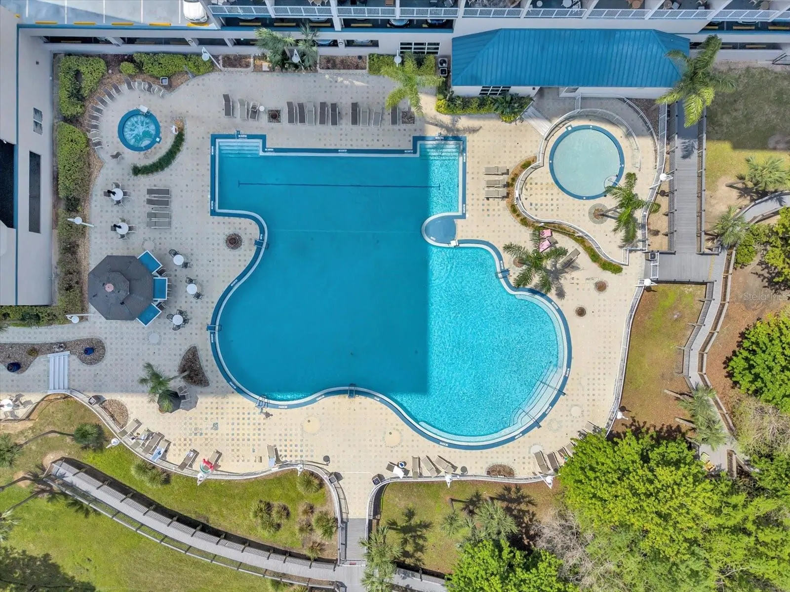 13427 BLUE HERON BEACH DR #402, ORLANDO, FL property photo 30 of 46