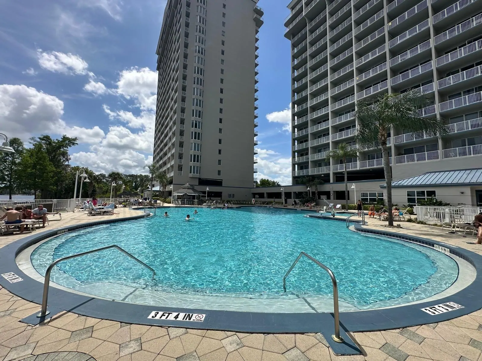 13427 BLUE HERON BEACH DR #402, ORLANDO, FL property photo 31 of 46