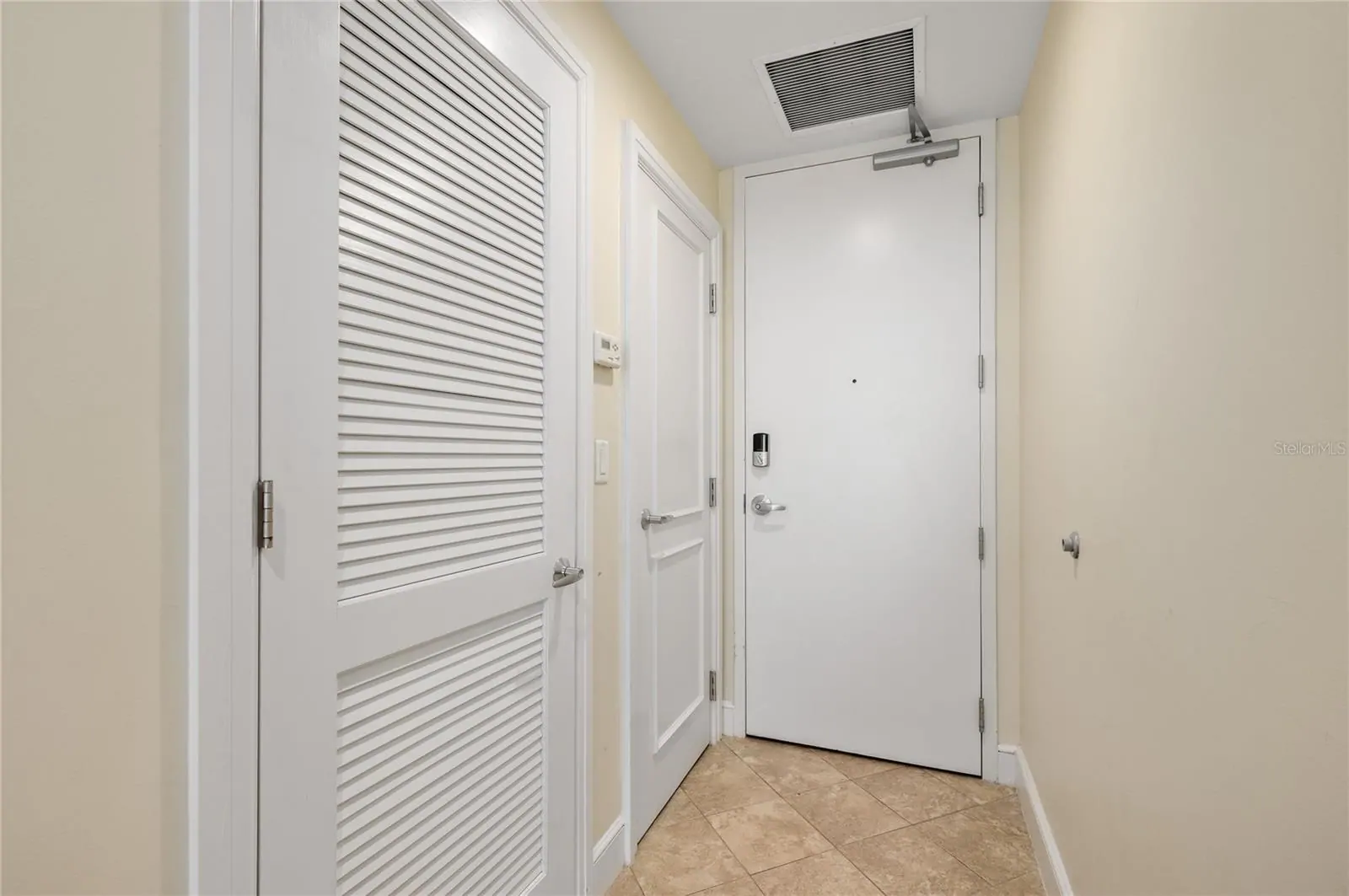 101 S EOLA DR #519, ORLANDO, FL property photo 18 of 26
