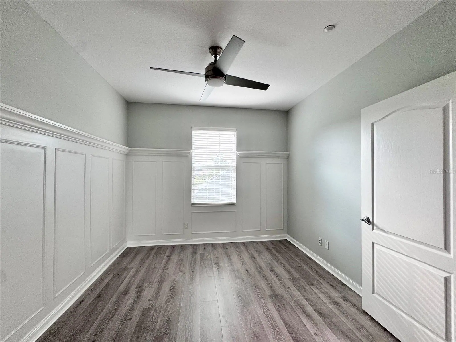 9317 NORTHLAKE PKWY, ORLANDO, FL property photo 17 of 42