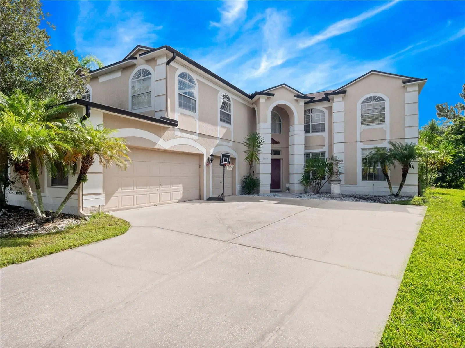 2072 STONE CROSS CIR, ORLANDO, FL