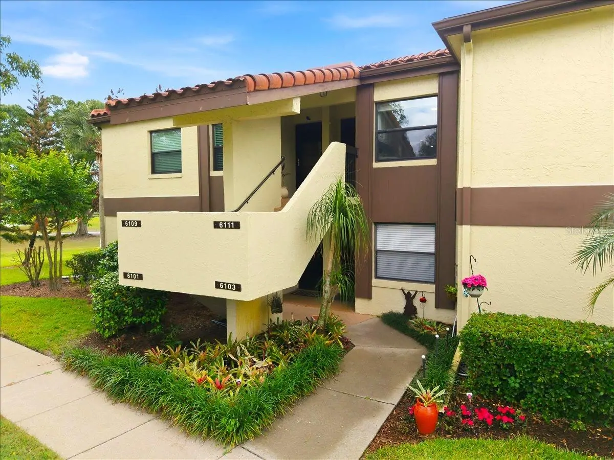 6111 LAKE POINTE DR #202, ORLANDO, FL