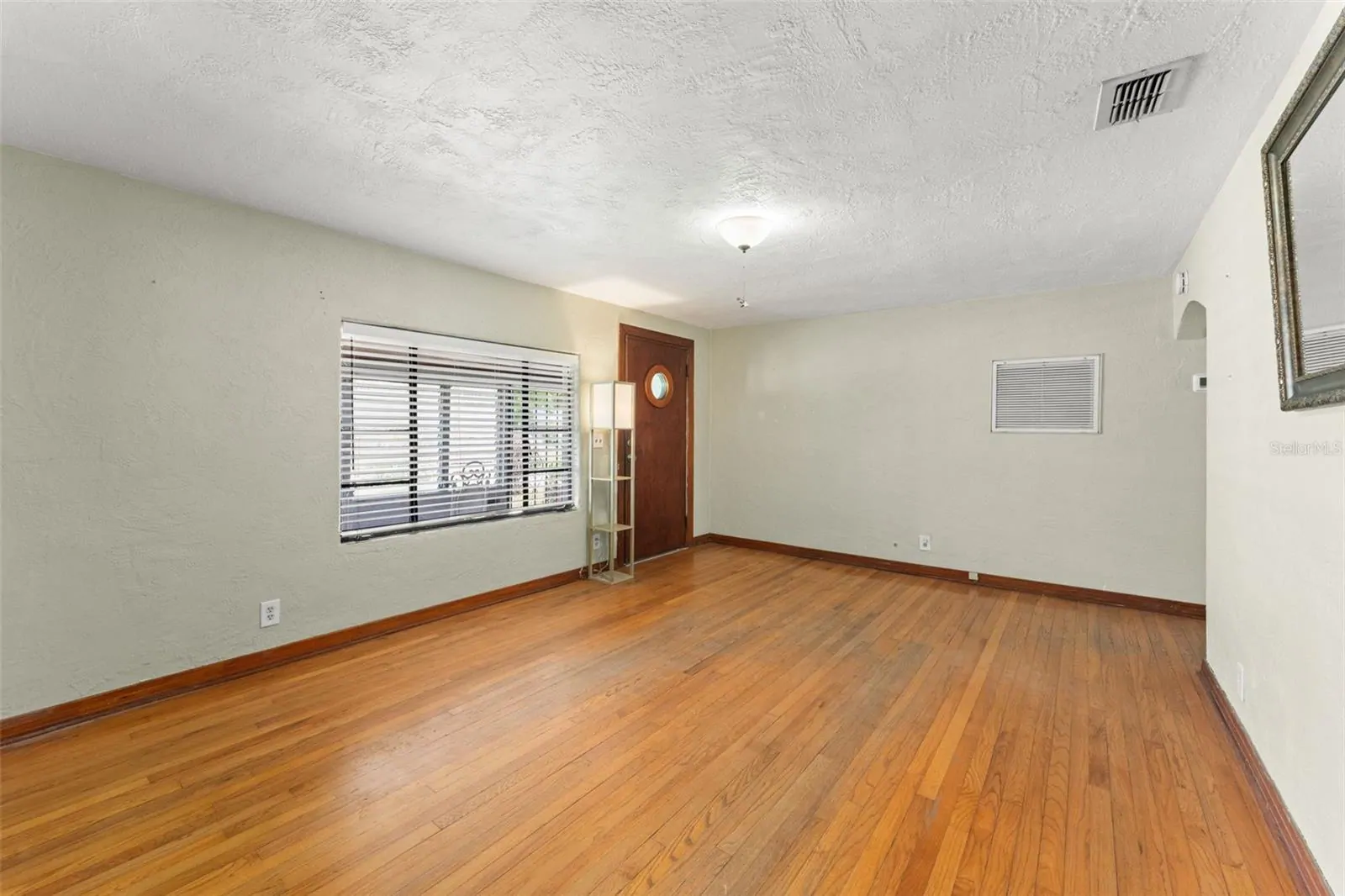 440 CAMBRIDGE BLVD, WINTER PARK, FL property photo 8 of 31