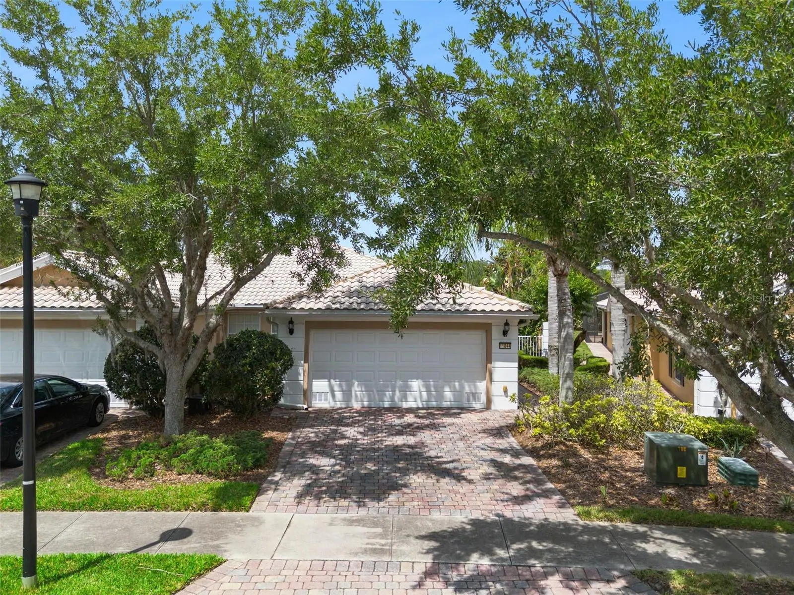 11844 ASTILBE DR, ORLANDO, FL property photo 2 of 75
