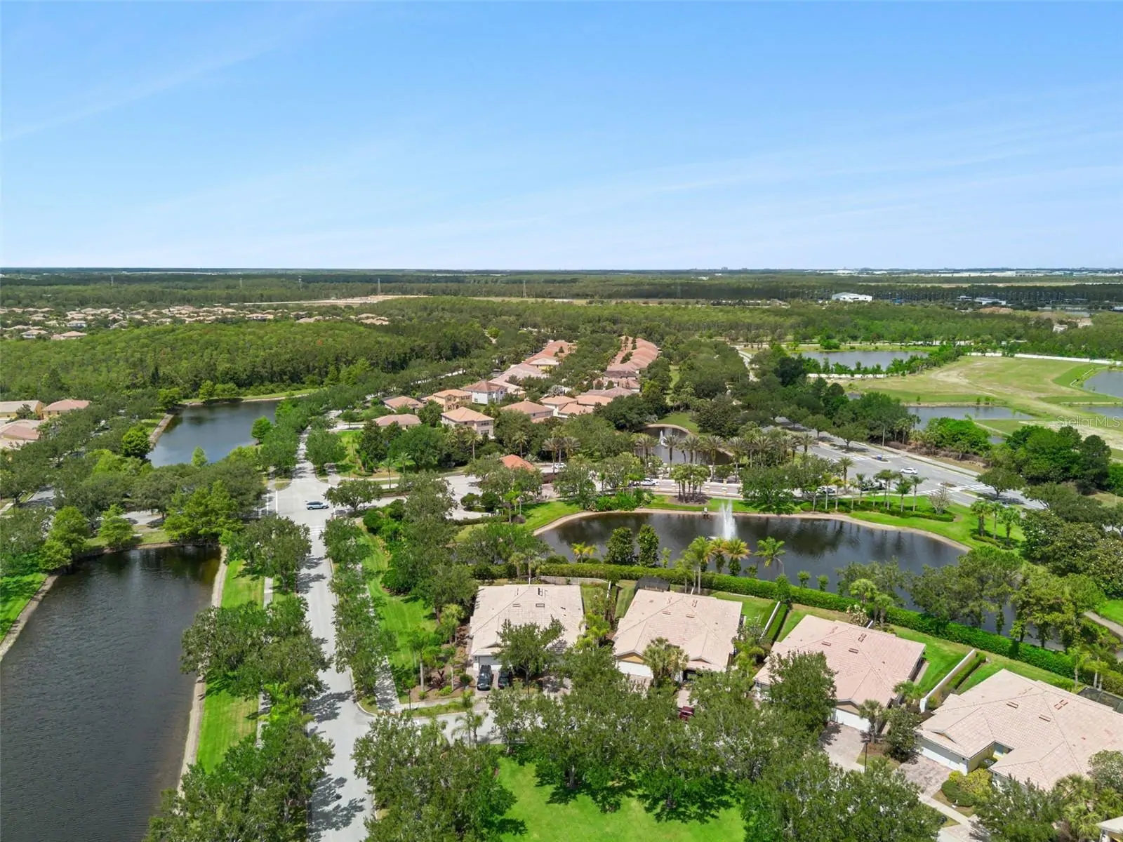 11844 ASTILBE DR, ORLANDO, FL property photo 15 of 75