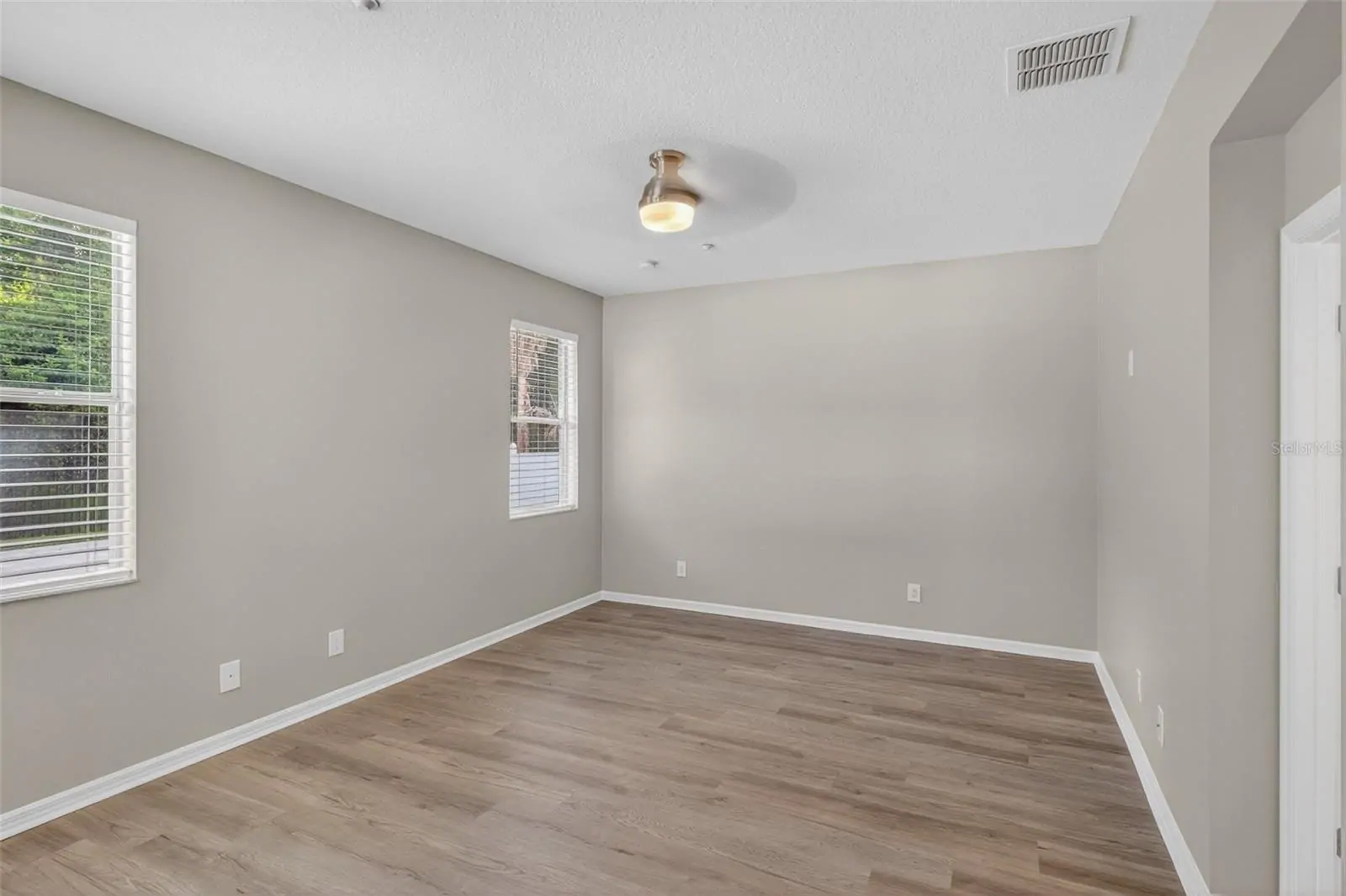 9669 LELAND DR, ORLANDO, FL property photo 25 of 61