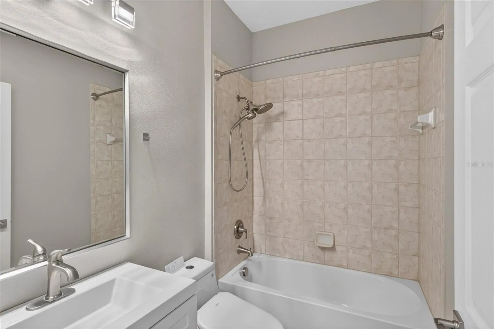 9669 LELAND DR, ORLANDO, FL property photo 34 of 61