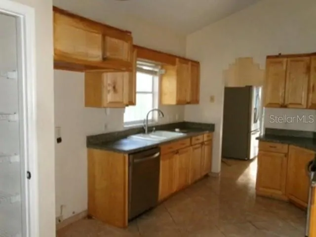 3298 AMACA CIR, ORLANDO, FL property photo 5 of 14