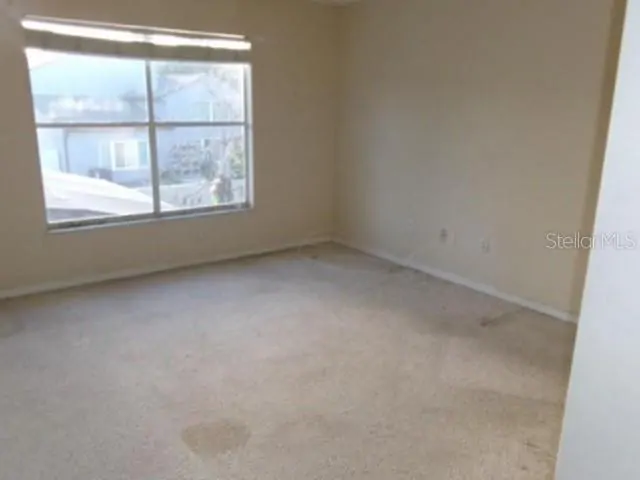 3298 AMACA CIR, ORLANDO, FL property photo 11 of 14