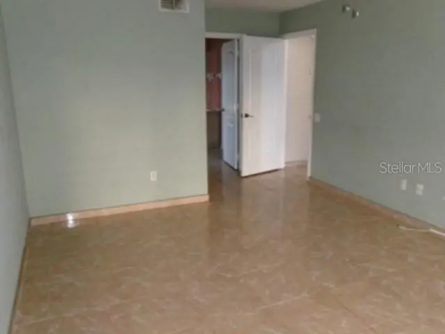 3298 AMACA CIR, ORLANDO, FL property photo 12 of 14