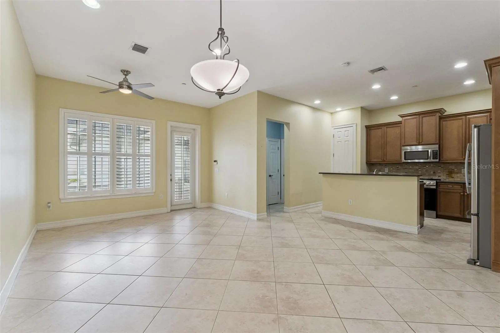 4495 TWINVIEW LN, ORLANDO, FL property photo 9 of 40