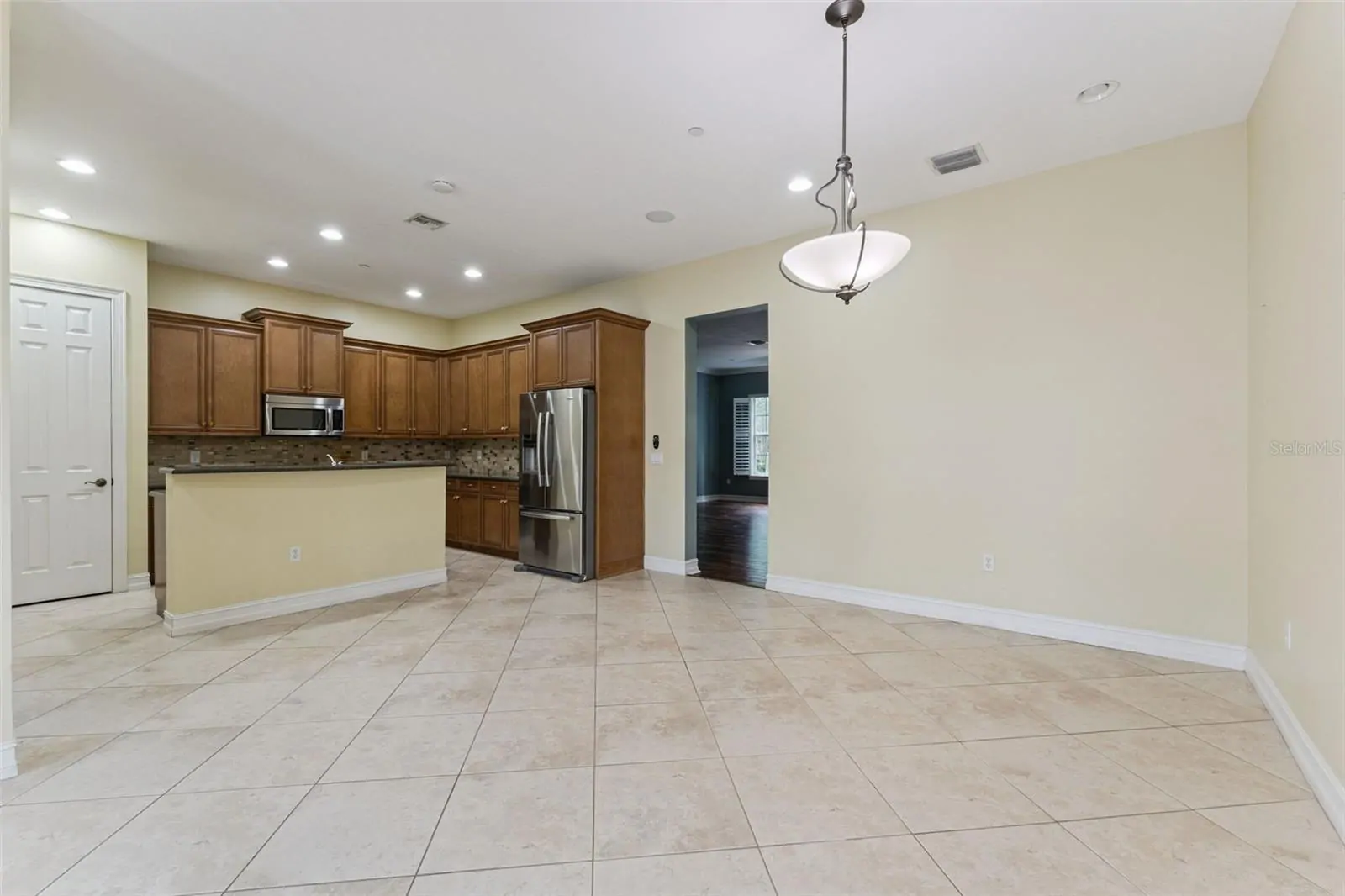 4495 TWINVIEW LN, ORLANDO, FL property photo 11 of 40