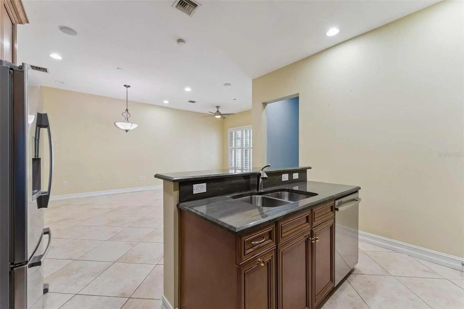 4495 TWINVIEW LN, ORLANDO, FL property photo 13 of 40