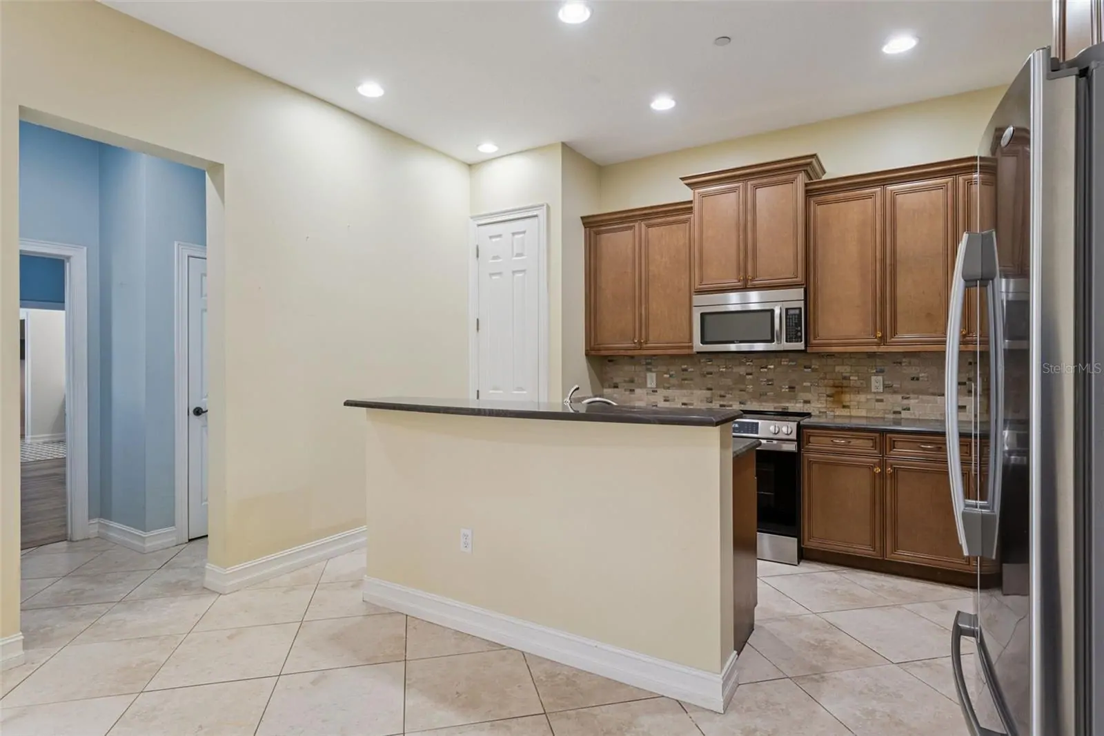 4495 TWINVIEW LN, ORLANDO, FL property photo 15 of 40