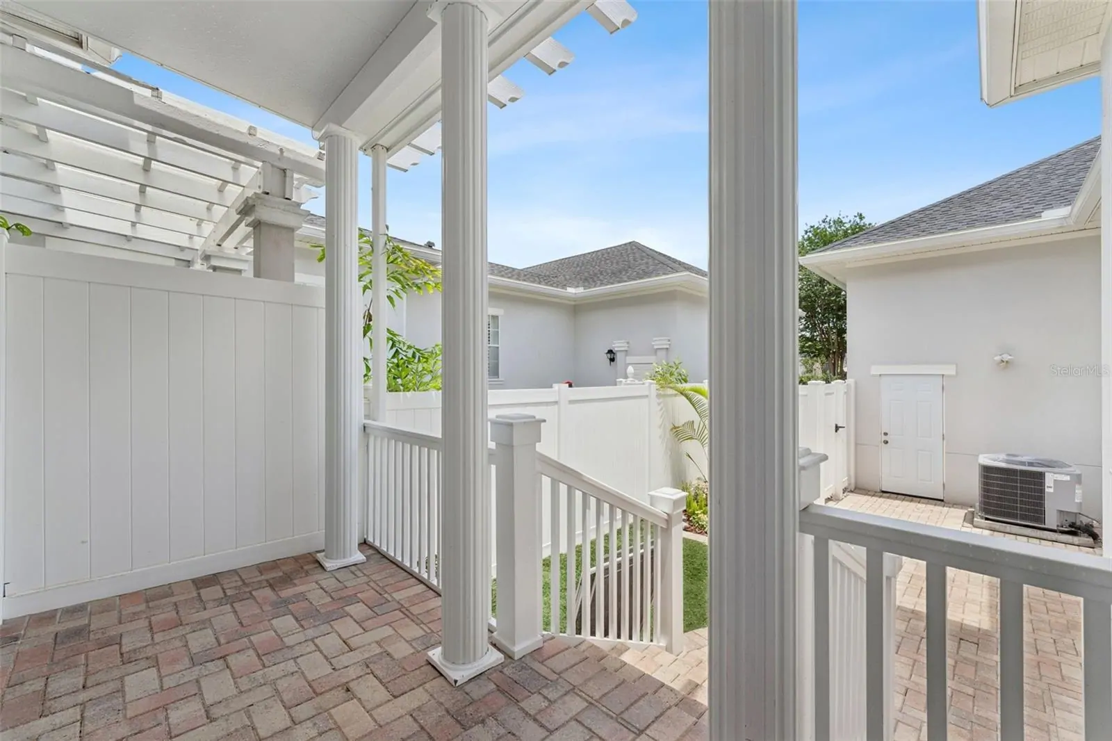4495 TWINVIEW LN, ORLANDO, FL property photo 36 of 40