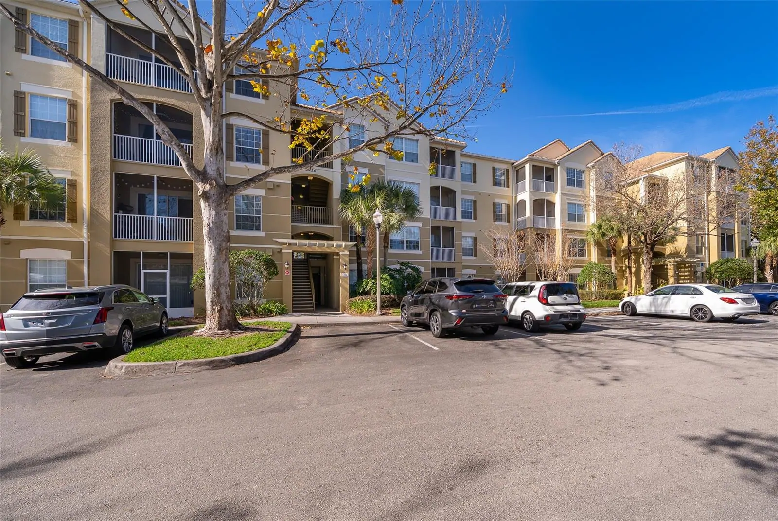 3326 ROBERT TRENT JONES DR #107, ORLANDO, FL