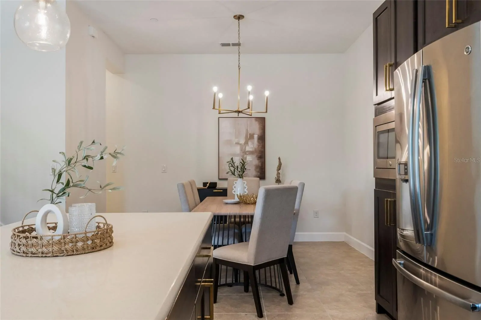 9037 LAUREATE BLVD, ORLANDO, FL property photo 18 of 64