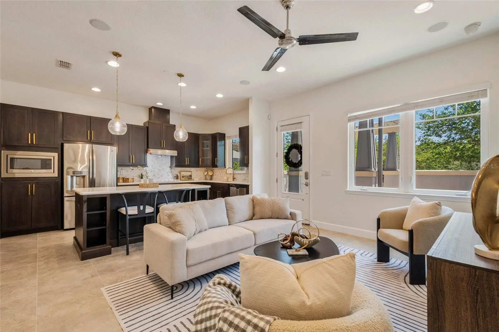 9037 LAUREATE BLVD, ORLANDO, FL property photo 19 of 64