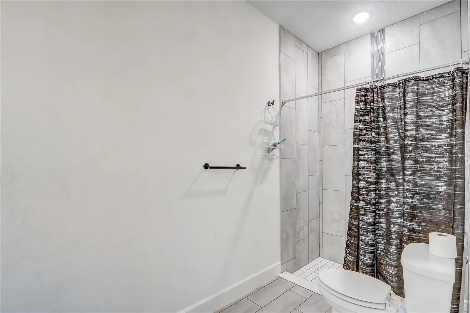 6120 DENSON DR, ORLANDO, FL property photo 21 of 29