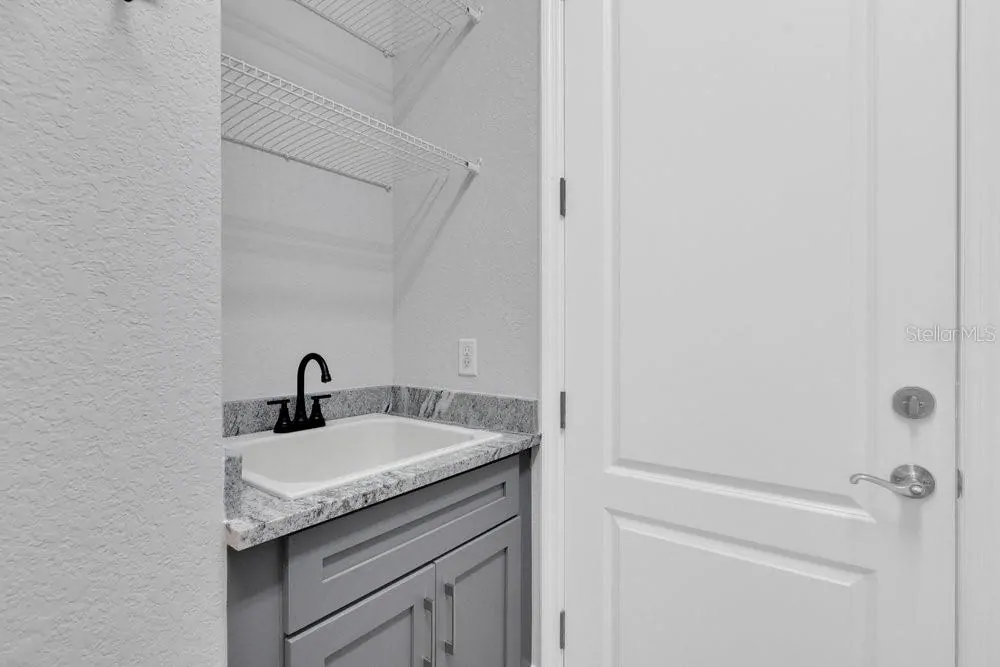 10459 STAPELEY DR, ORLANDO, FL property photo 35 of 53