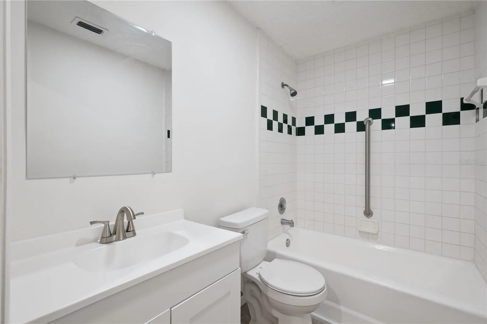 716 GROVE AVE, ORLANDO, FL property photo 21 of 25