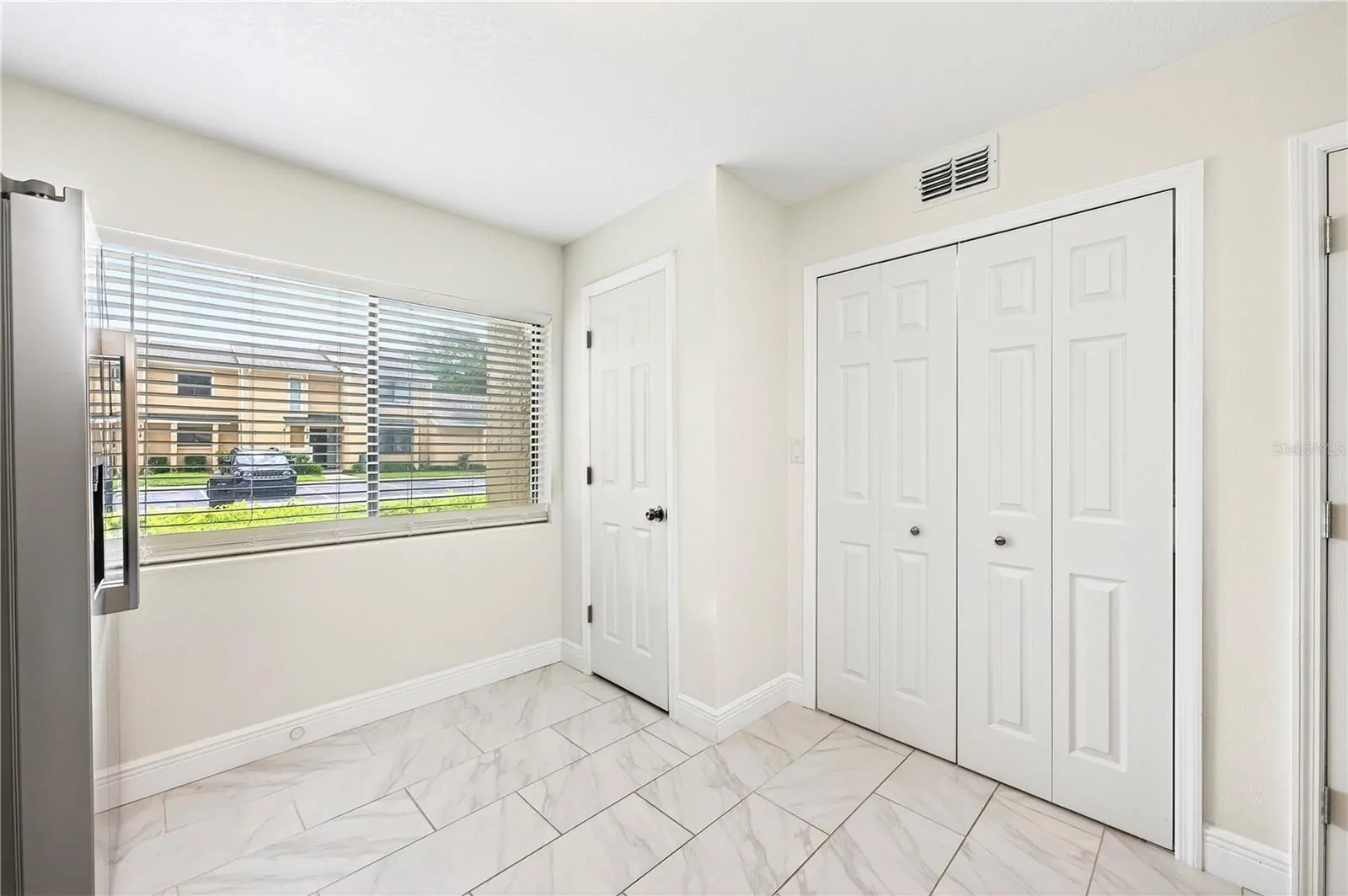 2218 MCMAHON CT #1038, ORLANDO, FL property photo 7 of 40
