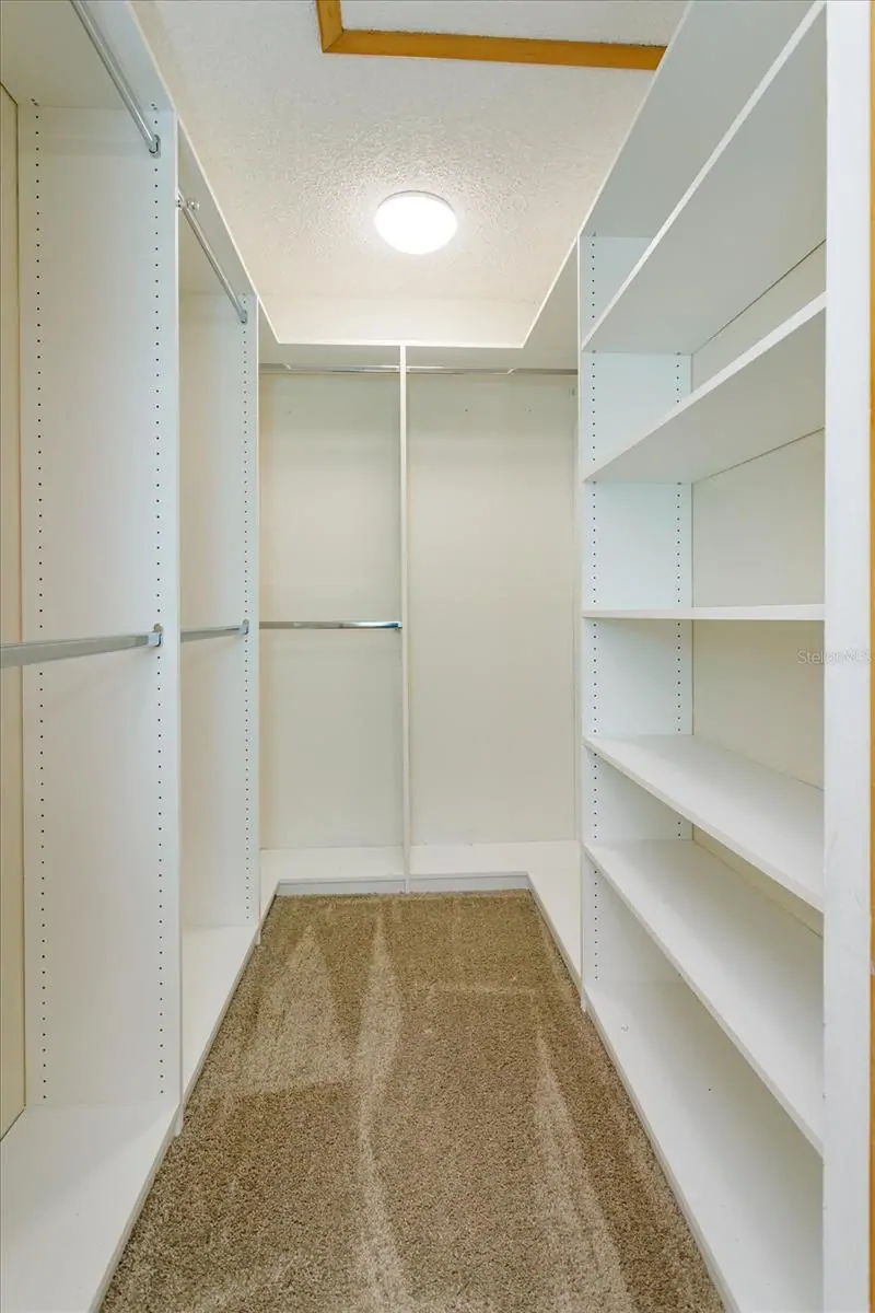 7925 SNOWBERRY CIR, ORLANDO, FL property photo 19 of 27