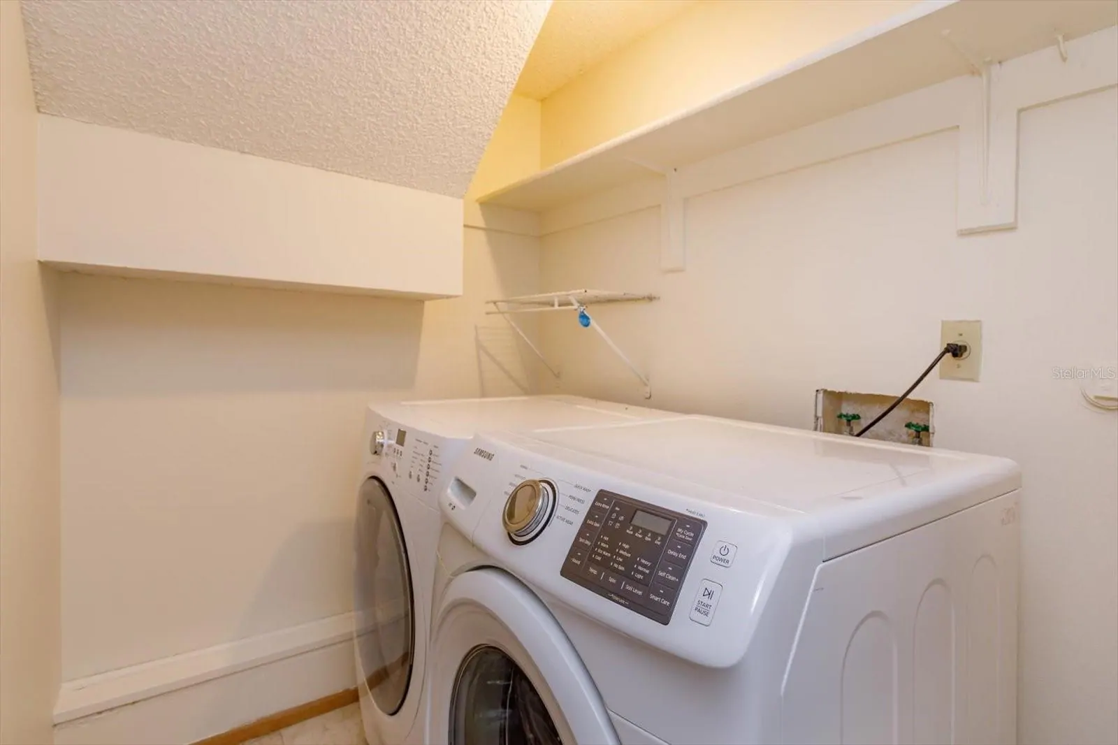 7925 SNOWBERRY CIR, ORLANDO, FL property photo 25 of 27