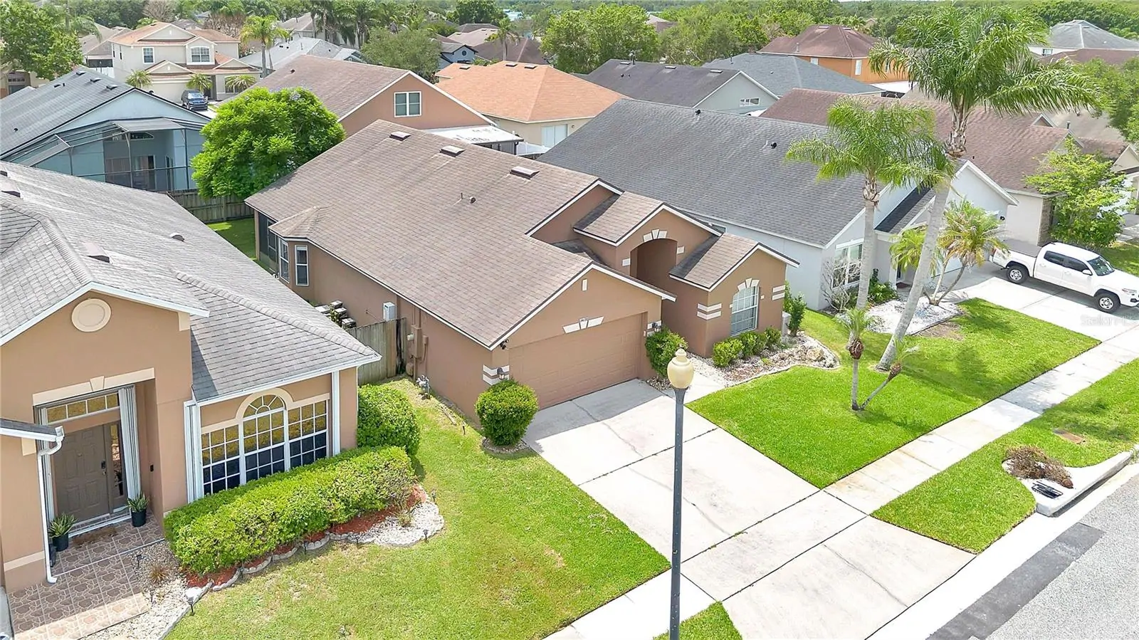14170 SUNRIVER AVE, ORLANDO, FL property photo 33 of 49