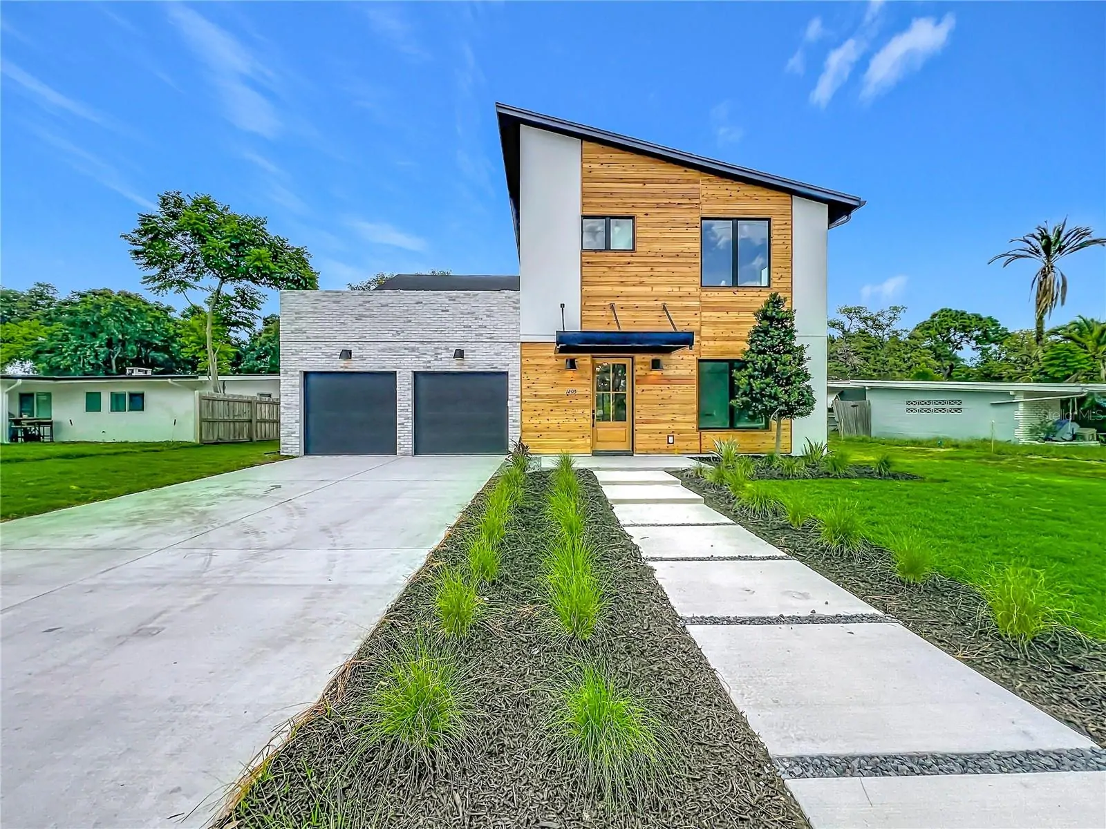 1205 FALCON DR, ORLANDO, FL