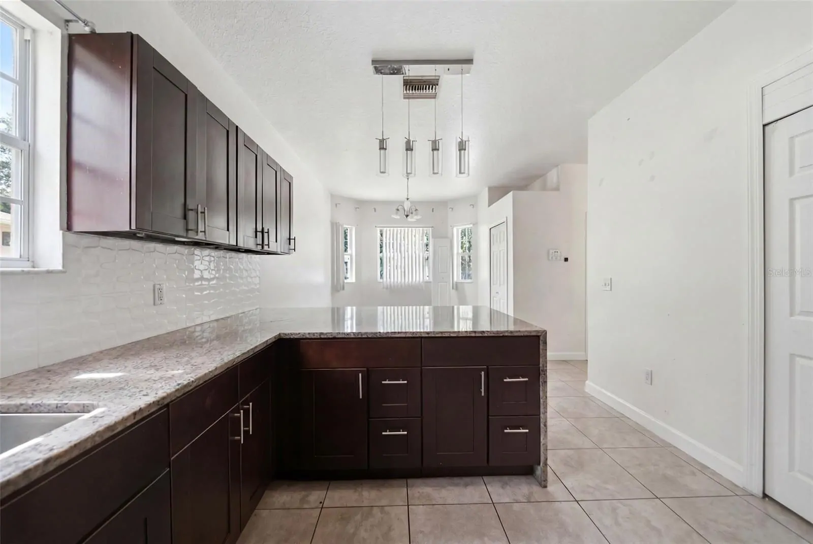 4404 AMERICA ST, ORLANDO, FL property photo 4 of 28