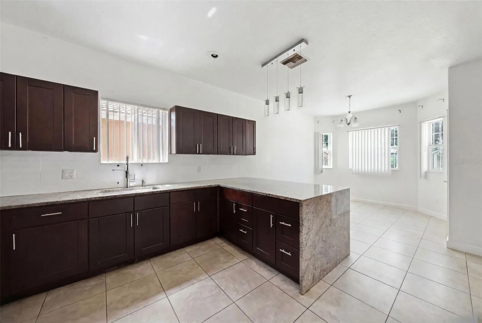 4404 AMERICA ST, ORLANDO, FL property photo 6 of 28