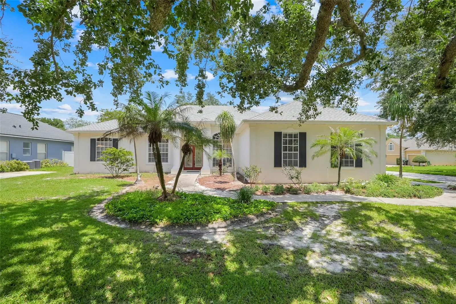8003 BELSHIRE DR, ORLANDO, FL
