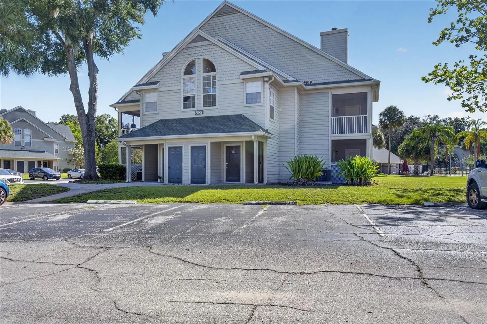 6088 WESTGATE DR #203, ORLANDO, FL