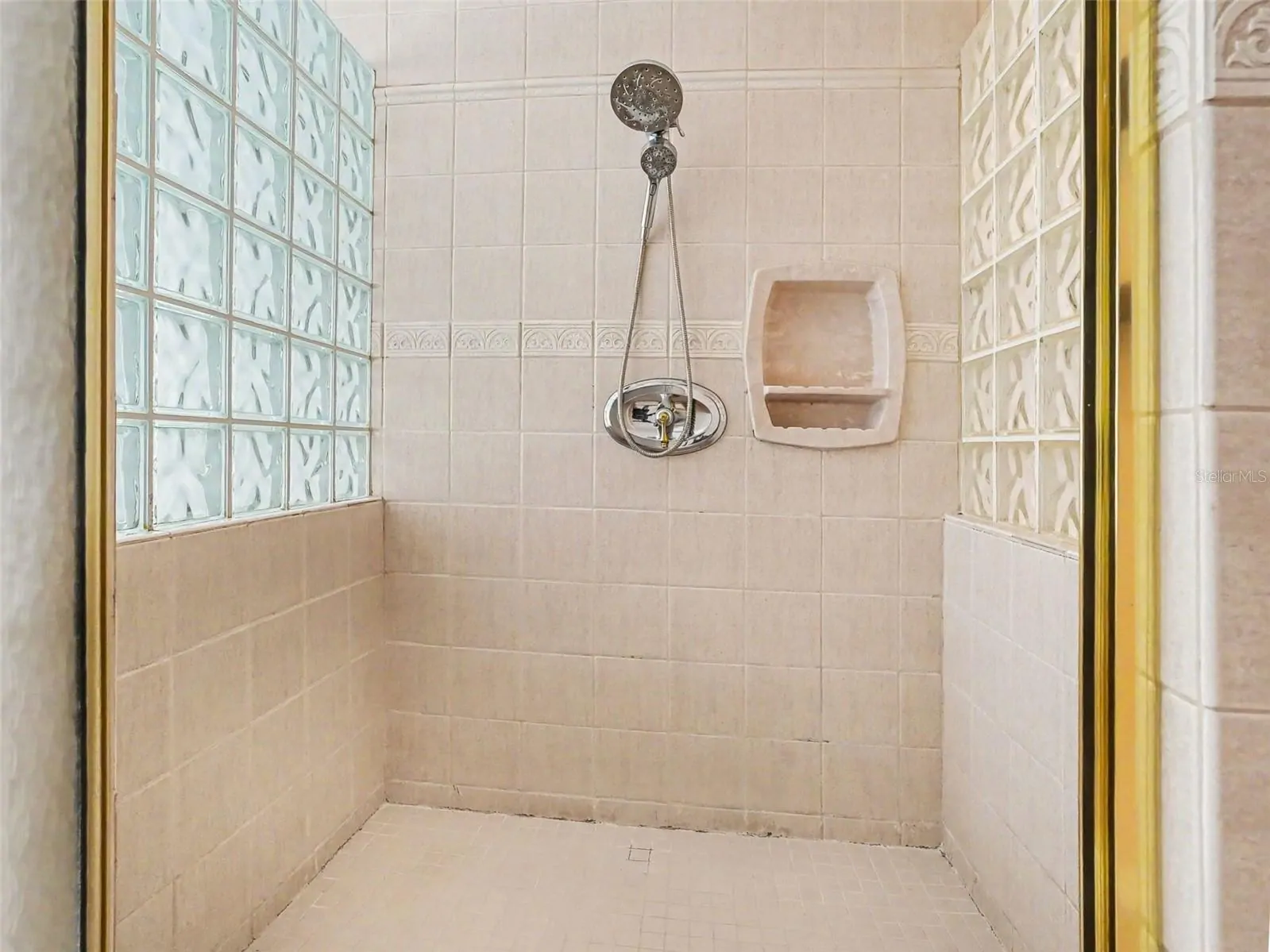7207 IMMOKALEE CT, ORLANDO, FL property photo 17 of 28